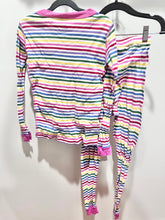 Load image into Gallery viewer, Hanna Andersson Striped Pajamas Size 8
