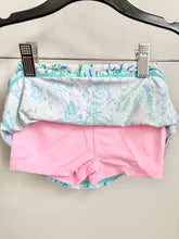 Load image into Gallery viewer, Lilly Pulitzer Blue Seashell Skort Size 2-3
