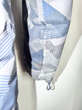 Load image into Gallery viewer, The North Face Gray Coat Size 10-12*
