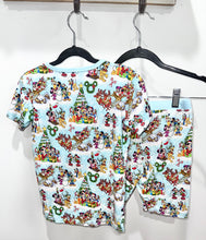 Load image into Gallery viewer, Showstoppers Mickey Christmas Pajamas Size 9-10*
