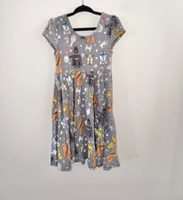 Load image into Gallery viewer, Little Sleepies x Star Wars Dress Size 5T
