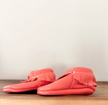 Load image into Gallery viewer, Freshly Picked Coral Moccasins Size 1

