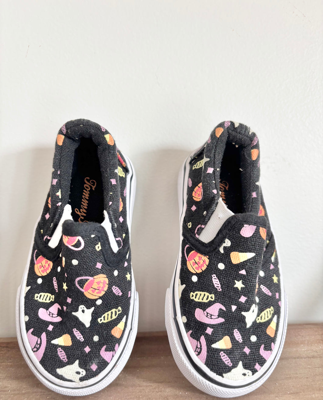 Tommy Bahama Halloween Shoes Size 5