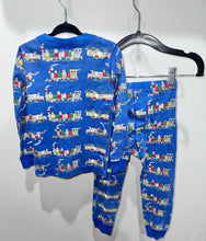 Load image into Gallery viewer, Hanna Andersson Blue Train Pajamas Size 4
