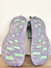 Load image into Gallery viewer, Chaco Women's Sandals Size 7
