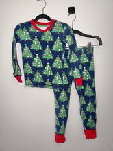 Load image into Gallery viewer, Mini Boden Christmas Tree Pajamas Size 6Y
