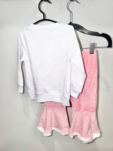 Load image into Gallery viewer, Pink Santa 2pc Outfit Size 12-18m

