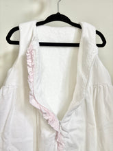 Load image into Gallery viewer, Lulla Smith White &amp; Pink Sleep Sack Size 9m
