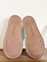 Load image into Gallery viewer, Posh Pickle Co. Blue Oxford Shoes Size 10
